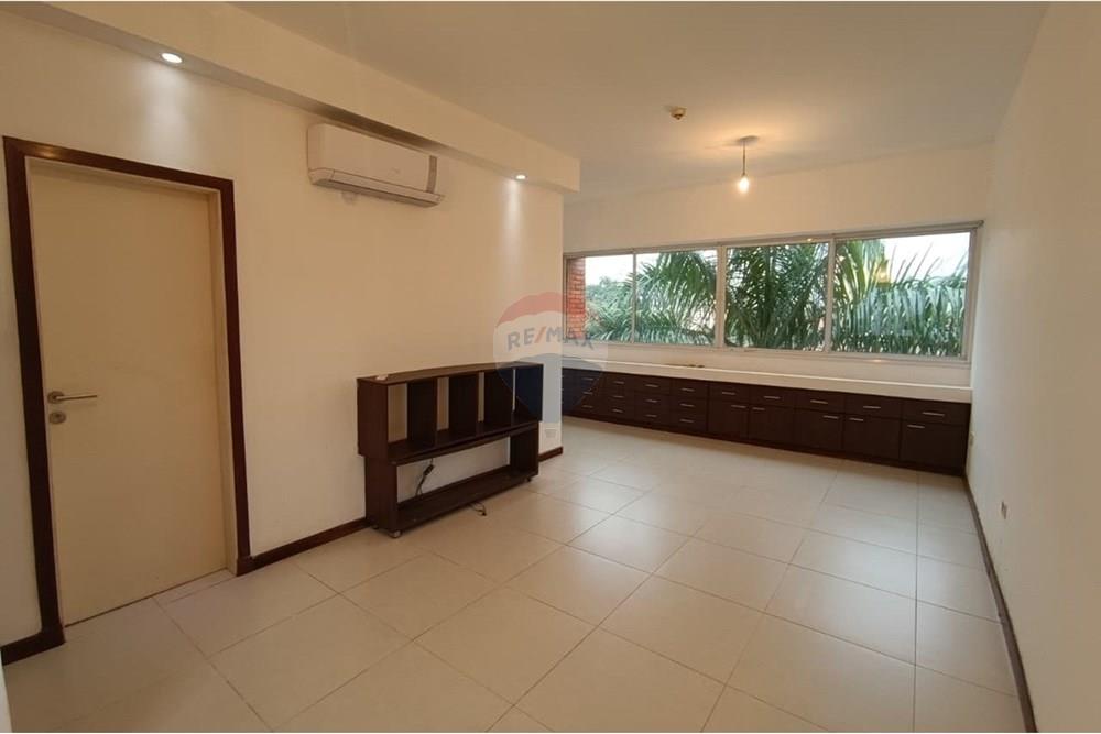 Foto 3 de Monoambiente en venta en Asunción · 35 m²