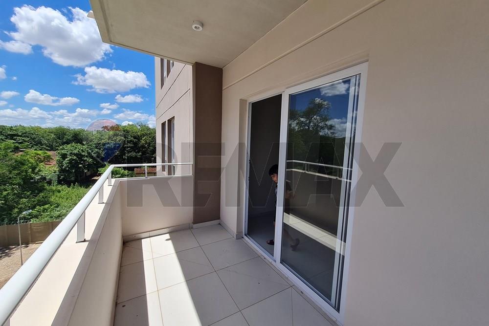 Departamento en venta en Luque · 70 m² · 2 dormitorios
