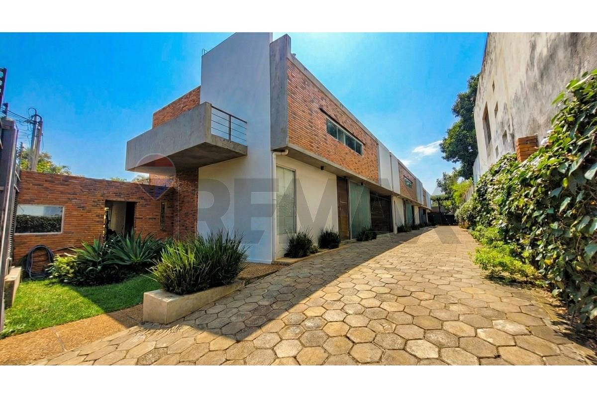 Dúplex en venta en Asunción · 198 m² · 3 dormitorios