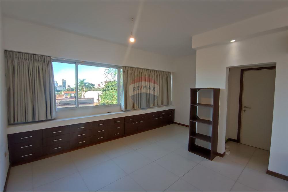 Foto 4 de Monoambiente en venta en Asunción · 35 m²