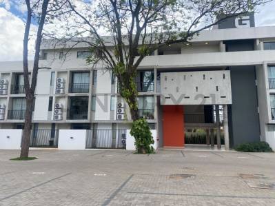 Monoambiente en venta en Luque · 50 m² · 1 dormitorio