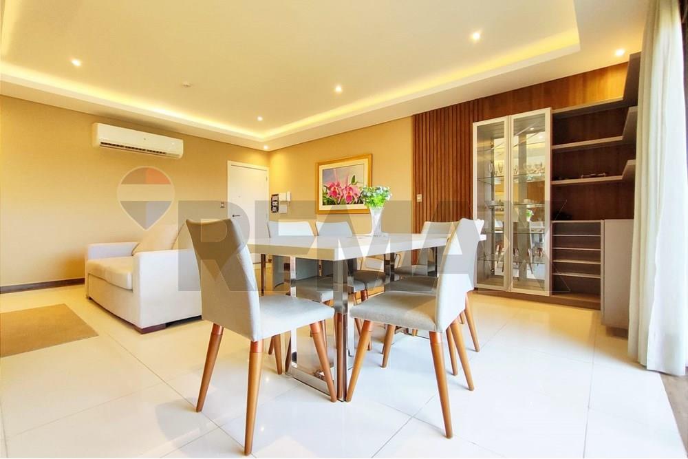 Foto 2 de Departamento en venta en Fernando de la Mora · 171 m² · 3 dormitorios