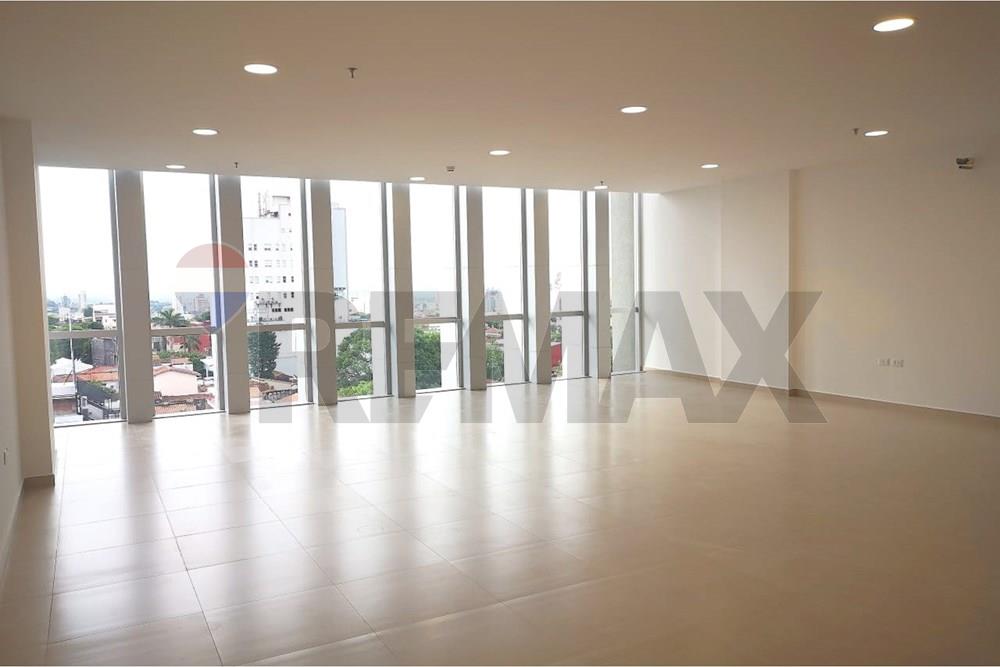 Foto 3 de Departamento en alquiler en Asunción · 108 m² · 1 dormitorio